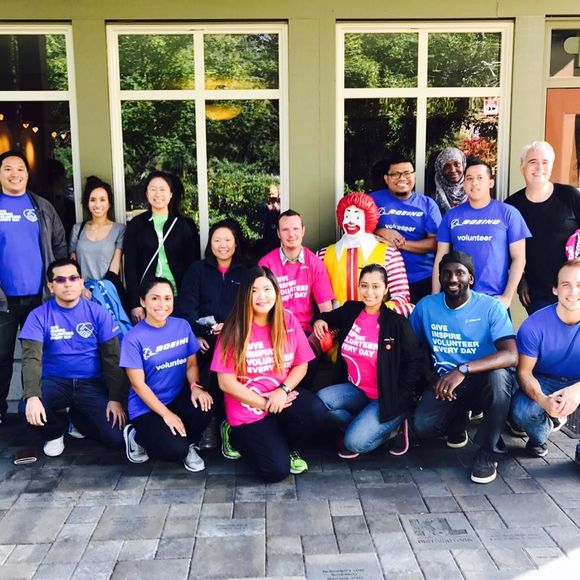 Meet your Posher, Jisoo - Picture 1 of 1